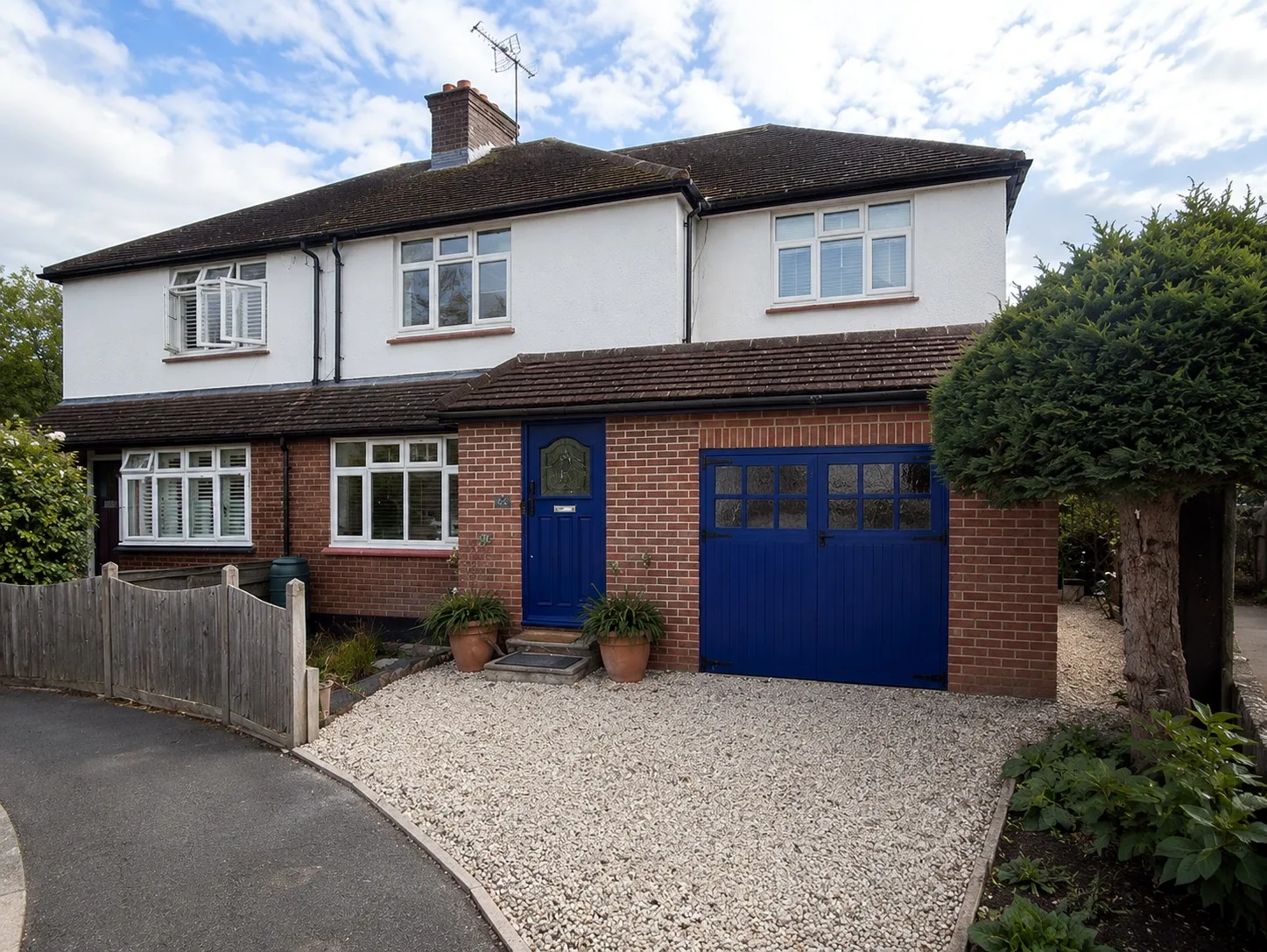 Poplar Avenue, Windlesham